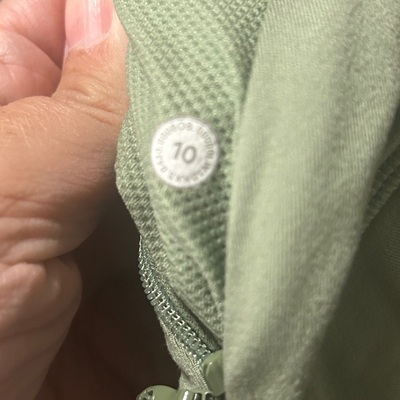 Lululemon Runderful Long Sleeve Rulu *Brushed willow green 10 - Picture 6 of 6